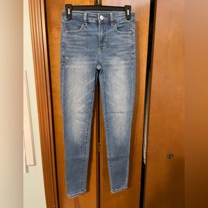 American Eagle high waisted jeans 2R